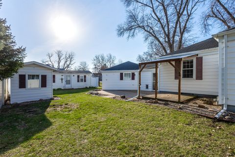 Tiny photo for 101 E D Street, Alpha, IL 61413 (MLS # 12602566)