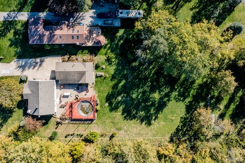 A home in Crestwood