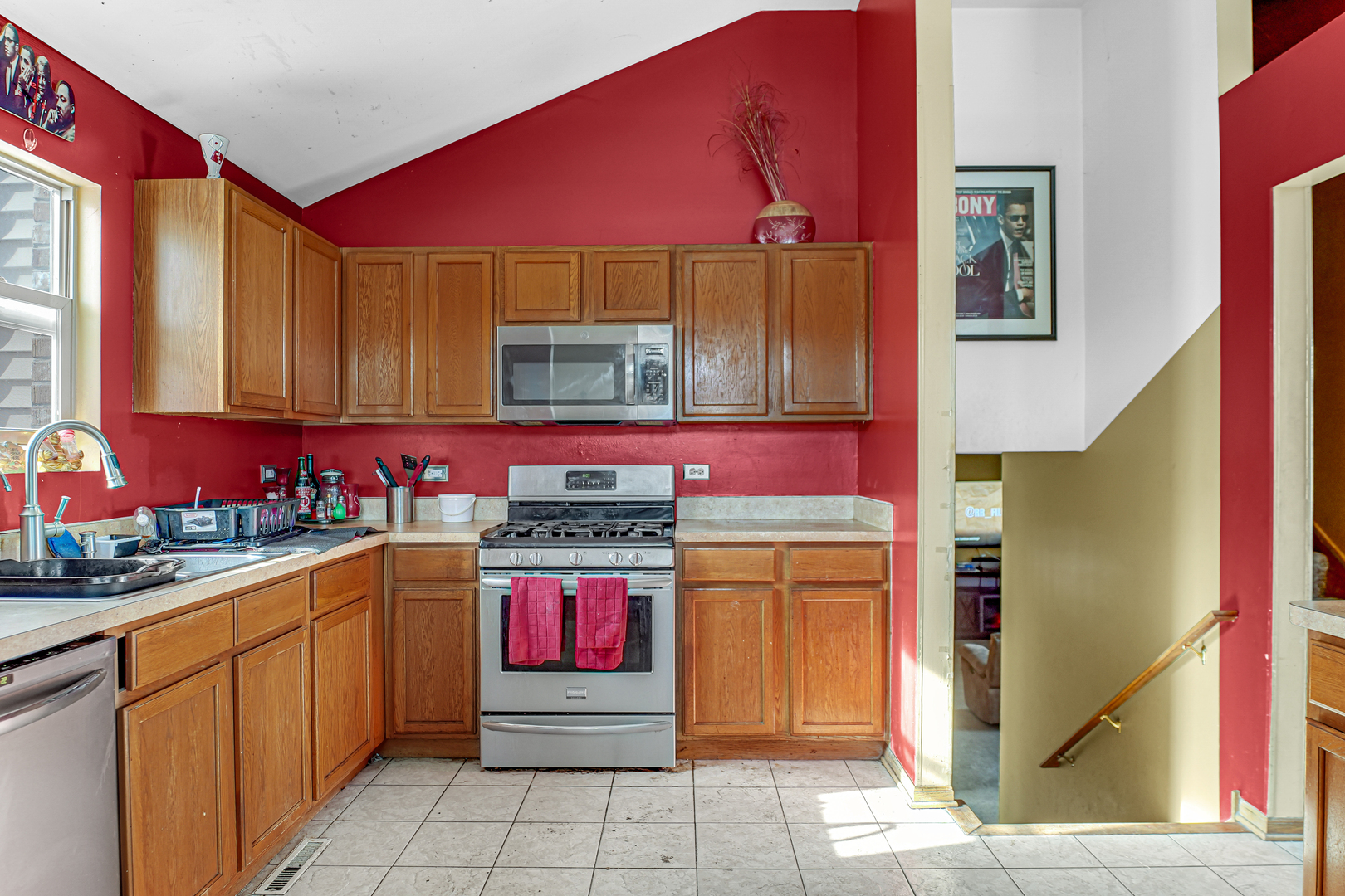 14328 S Division Street