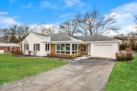 34 Godair Circle Burr Ridge IL 60527
