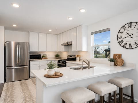 Tiny photo for 444 Radcliff Lane, South Elgin, IL 60177 (MLS # 12700985)