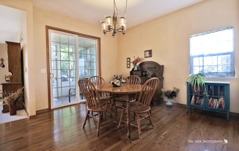 Tiny photo for 2115 Hazelwood Drive, McHenry, IL 60051 (MLS # 12495242)