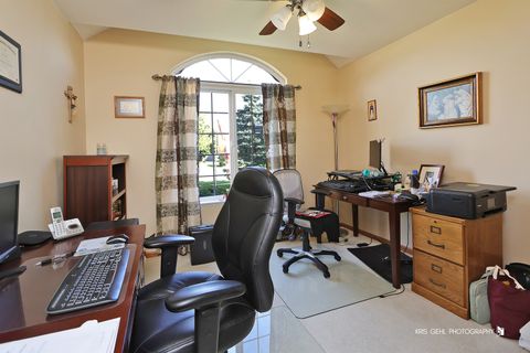 Tiny photo for 2115 Hazelwood Drive, McHenry, IL 60051 (MLS # 12495242)