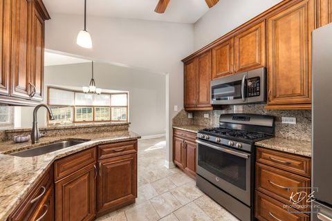 Tiny photo for 8557 Sandalwood Drive, Darien, IL 60561 (MLS # 12487530)