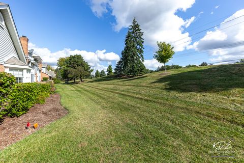Tiny photo for 8557 Sandalwood Drive, Darien, IL 60561 (MLS # 12487530)