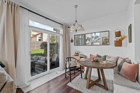 Tiny photo for 937 Mesa Drive, Lake In The Hills, IL 60156 (MLS # 12505007)