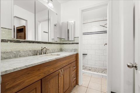 Tiny photo for 5300 Carriageway Drive #208, Rolling Meadows, IL 60008 (MLS # 12680754)