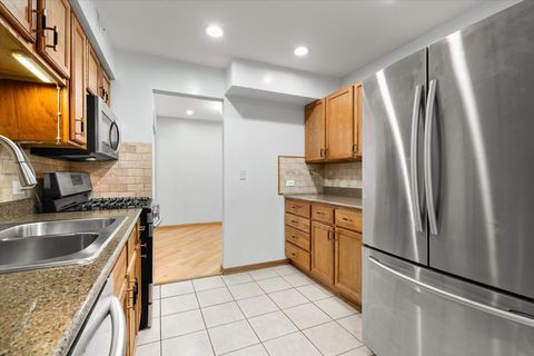 Tiny photo for 5300 Carriageway Drive #208, Rolling Meadows, IL 60008 (MLS # 12680754)