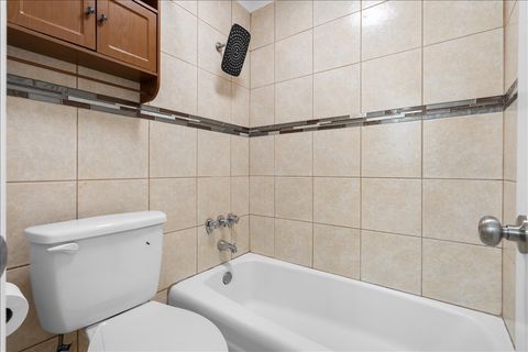 Tiny photo for 5300 Carriageway Drive #208, Rolling Meadows, IL 60008 (MLS # 12680754)
