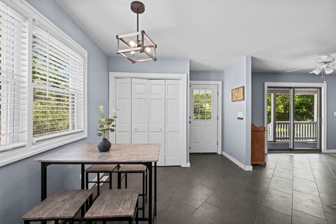 Tiny photo for 331 E Russell Street, Barrington, IL 60010 (MLS # 12647874)