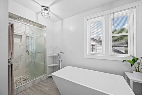 Tiny photo for 331 E Russell Street, Barrington, IL 60010 (MLS # 12647874)