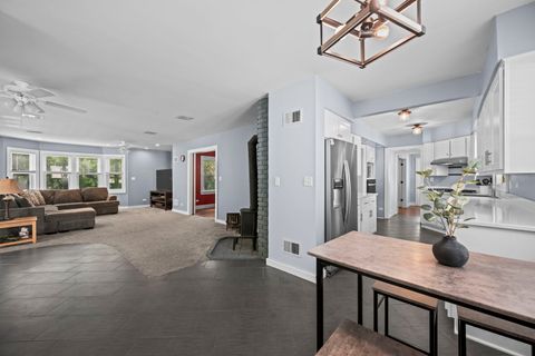 Tiny photo for 331 E Russell Street, Barrington, IL 60010 (MLS # 12647874)