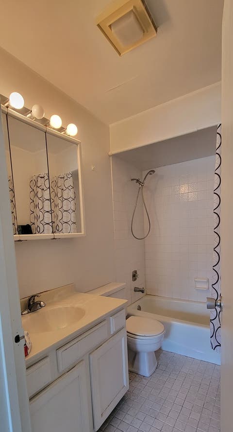 Tiny photo for 668 Pinecrest Drive #204, Prospect Heights, IL 60070 (MLS # 12661237)