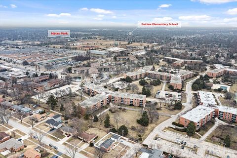 Tiny photo for 1405 E Central Road #222C, Arlington Heights, IL 60005 (MLS # 12615564)