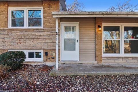 A home in Hazel Crest