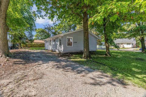 Tiny photo for 2308 Madonna Avenue, Joliet, IL 60436 (MLS # 12521876)