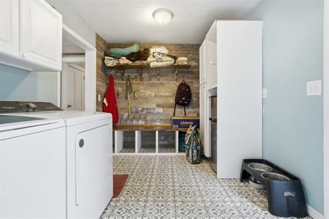 Tiny photo for 507 NW Race Street, Atlanta, IL 61723 (MLS # 12581916)