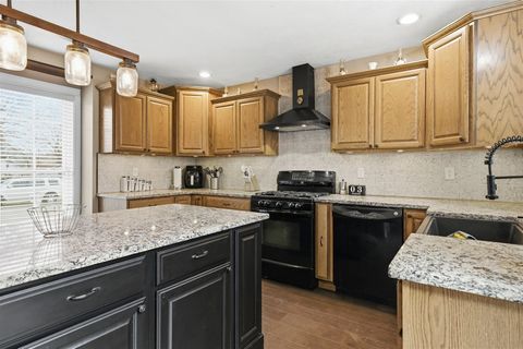 Tiny photo for 507 NW Race Street, Atlanta, IL 61723 (MLS # 12581916)