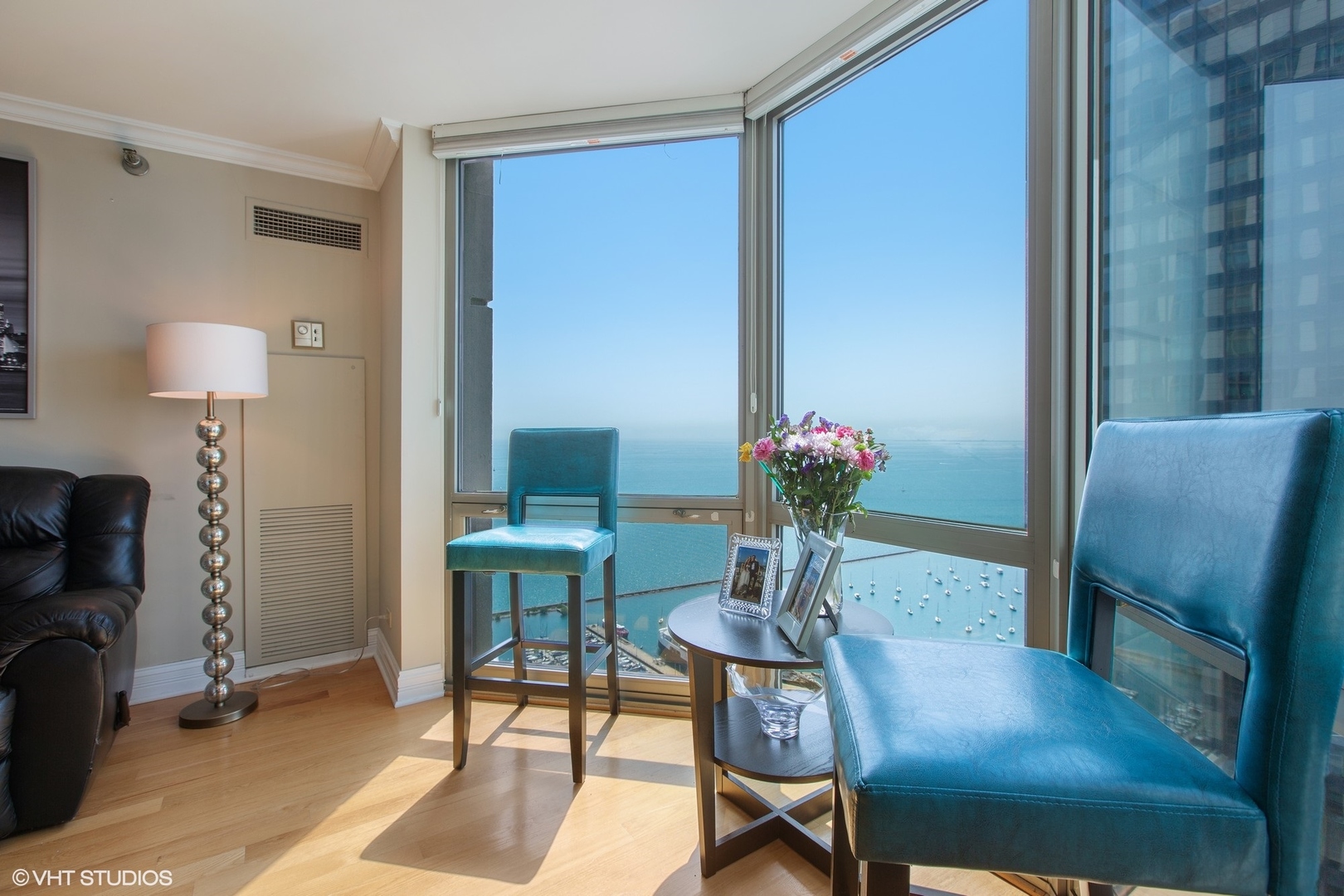 195 N HARBOR Drive 3805