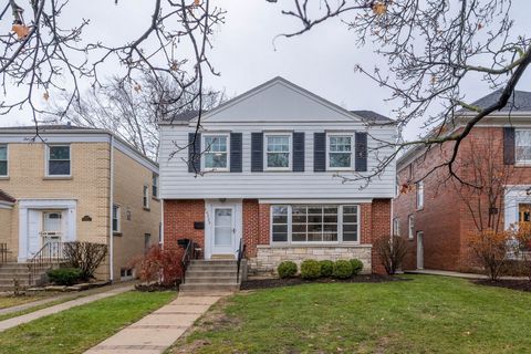 Photo of 6225 N Kirkwood Avenue, Chicago, IL 60646 (MLS # 12536821)