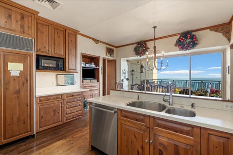 Tiny photo for 800 N Michigan Avenue #5501, Chicago, IL 60611 (MLS # 12772697)