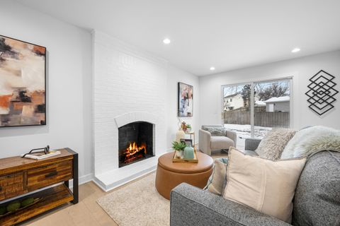 Tiny photo for 1021 Foxworth Boulevard, Lombard, IL 60148 (MLS # 12553198)