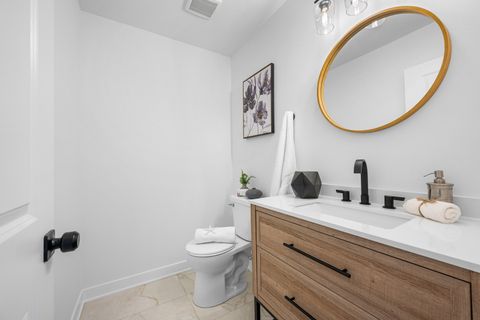 Tiny photo for 1021 Foxworth Boulevard, Lombard, IL 60148 (MLS # 12553198)