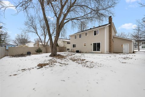 Tiny photo for 1021 Foxworth Boulevard, Lombard, IL 60148 (MLS # 12553198)