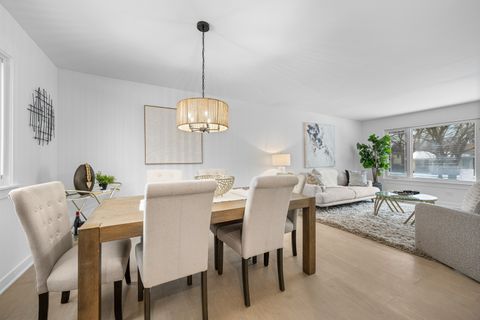 Tiny photo for 1021 Foxworth Boulevard, Lombard, IL 60148 (MLS # 12553198)