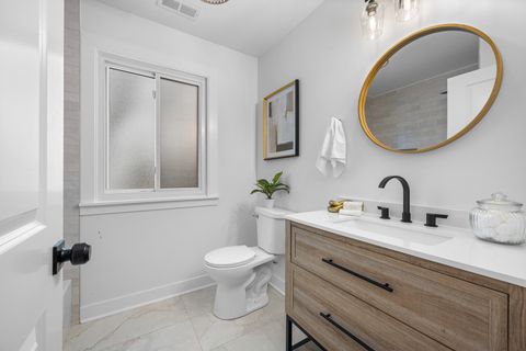 Tiny photo for 1021 Foxworth Boulevard, Lombard, IL 60148 (MLS # 12553198)