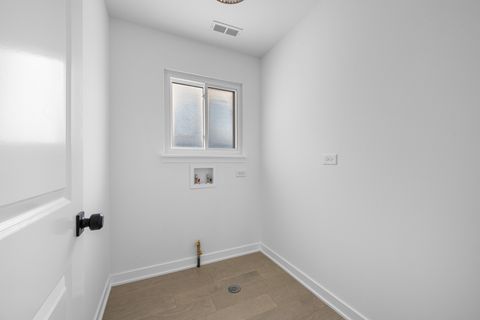 Tiny photo for 1021 Foxworth Boulevard, Lombard, IL 60148 (MLS # 12553198)