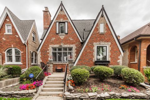 Tiny photo for 6035 N Mason Avenue, Chicago, IL 60646 (MLS # 12503255)