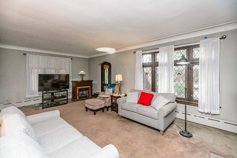 Tiny photo for 6035 N Mason Avenue, Chicago, IL 60646 (MLS # 12503255)