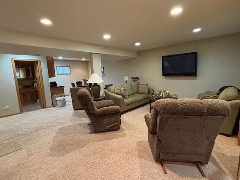 Tiny photo for 93 Netherlands Drive, Antioch, IL 60002 (MLS # 12631259)