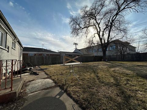 Tiny photo for 7900 S KILPATRICK Street, Chicago, IL 60652 (MLS # 12586717)