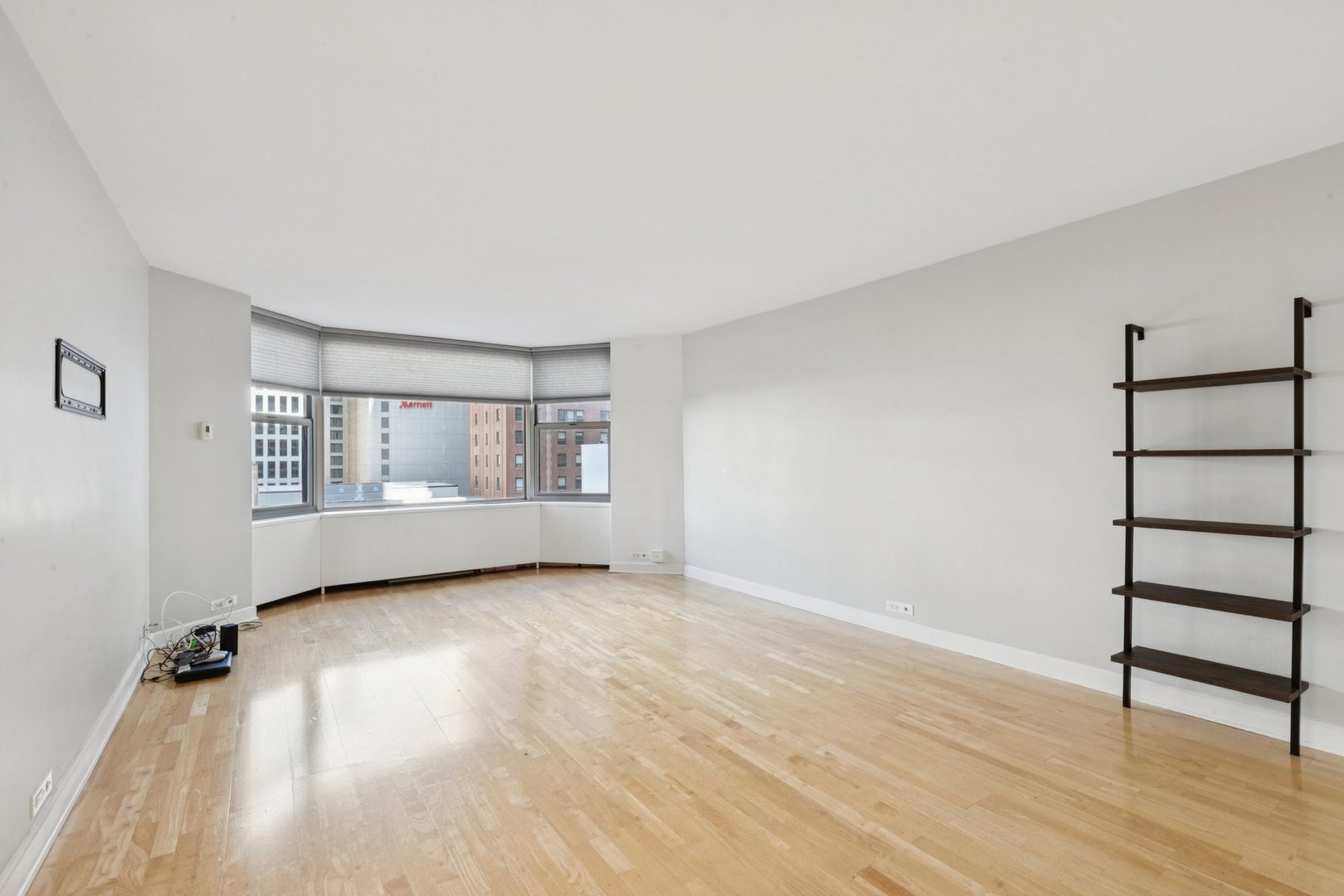 535 N Michigan Avenue 712