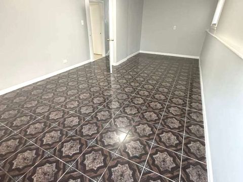 Tiny photo for 7843 S LUNA Avenue, Burbank, IL 60459 (MLS # 12545602)