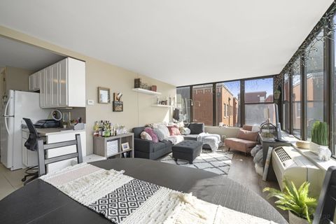 Tiny photo for 345 E Eastgate Place #306, Chicago, IL 60616 (MLS # 12628698)
