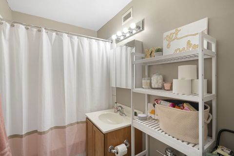 Tiny photo for 345 E Eastgate Place #306, Chicago, IL 60616 (MLS # 12628698)