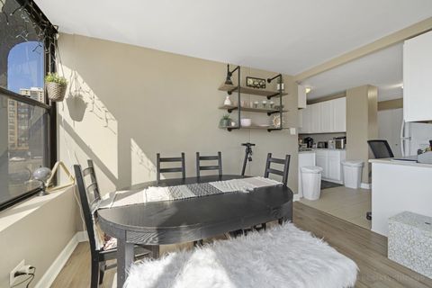 Tiny photo for 345 E Eastgate Place #306, Chicago, IL 60616 (MLS # 12628698)