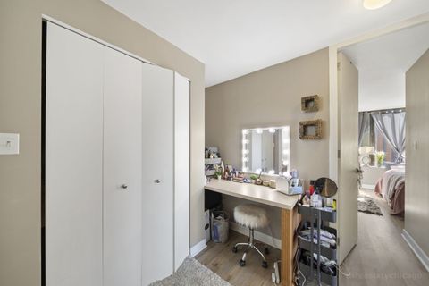 Tiny photo for 345 E Eastgate Place #306, Chicago, IL 60616 (MLS # 12628698)