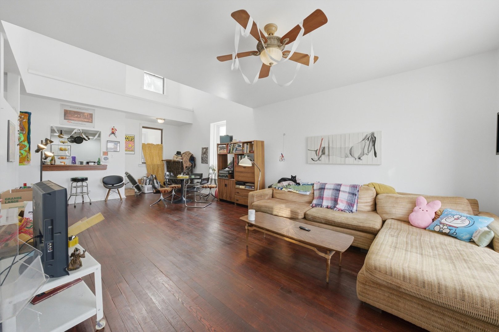 903 W 19th Street 3