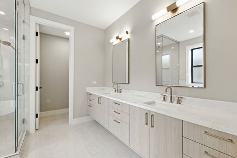 Tiny photo for 1447 W Roscoe Street #PH, Chicago, IL 60657 (MLS # 12478567)