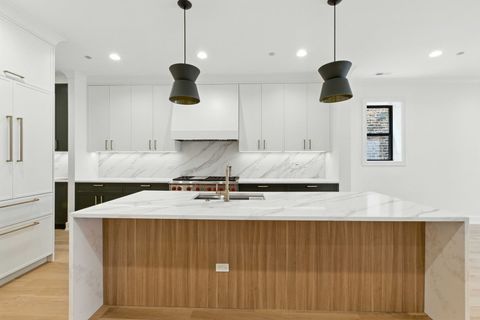 Tiny photo for 1447 W Roscoe Street #PH, Chicago, IL 60657 (MLS # 12478567)