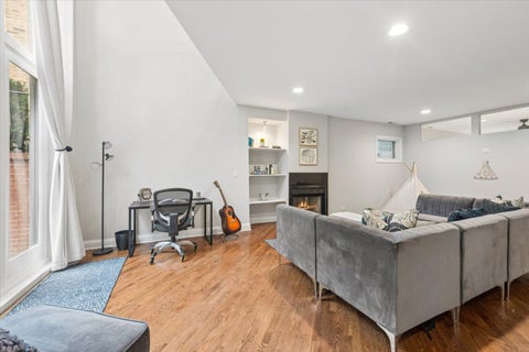 Tiny photo for 1021 N WINCHESTER Avenue #1, Chicago, IL 60622 (MLS # 12752000)
