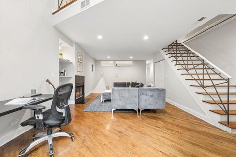 Tiny photo for 1021 N WINCHESTER Avenue #1, Chicago, IL 60622 (MLS # 12752000)