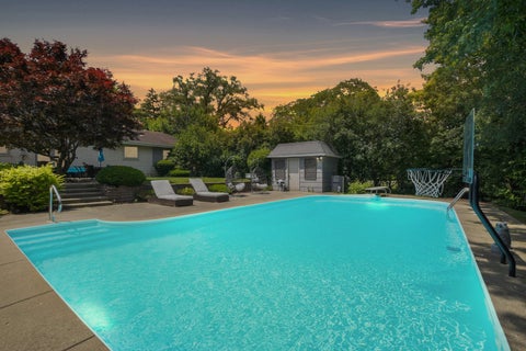 Tiny photo for 1727 Ellendale Drive, Northbrook, IL 60062 (MLS # 12732027)