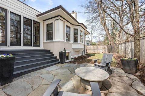 Tiny photo for 915 Keystone Avenue, River Forest, IL 60305 (MLS # 12608686)