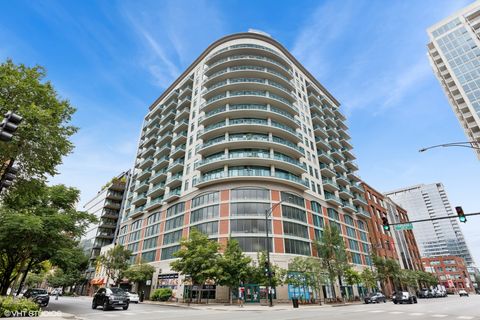 Photo of 340 W SUPERIOR Street #1607, Chicago, IL 60654 (MLS # 12490871)