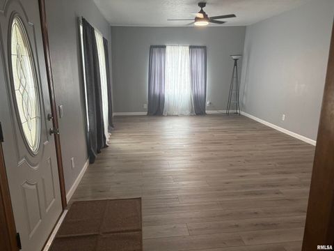 Tiny photo for 504 MULBERRY Street, Carterville, IL 62918 (MLS # EB459617)